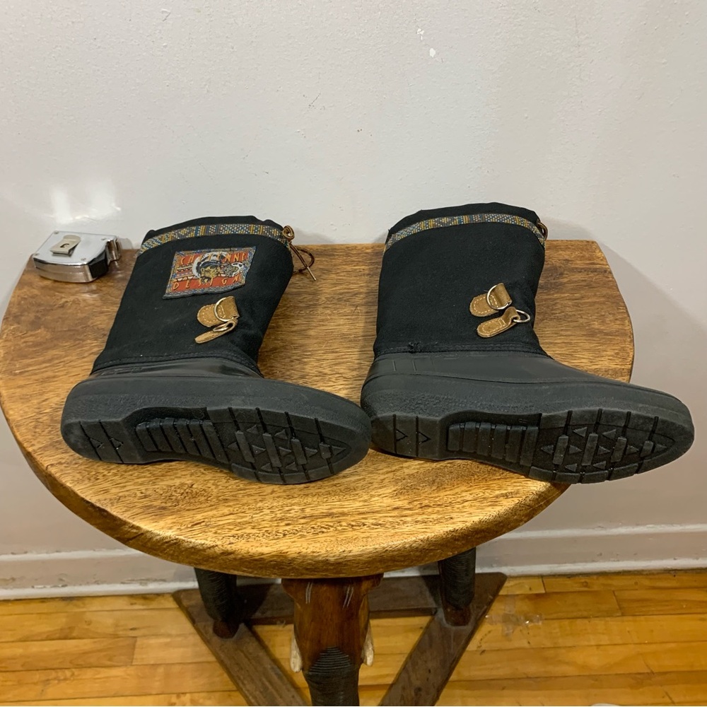 Baffin winter waterproof boots. New - Picture 9 of 10